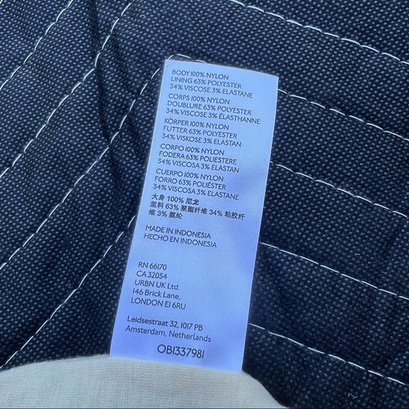 Urban Outfitters Pink Crop Top - Picture 5 of 5